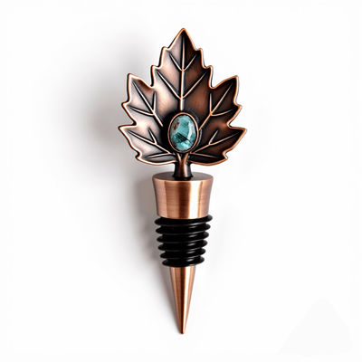 কেনা 3D Die Struck Design Vintage Brass Wine Stopper অনলাইনে উৎপাদন